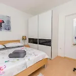 Apartment Beachfront