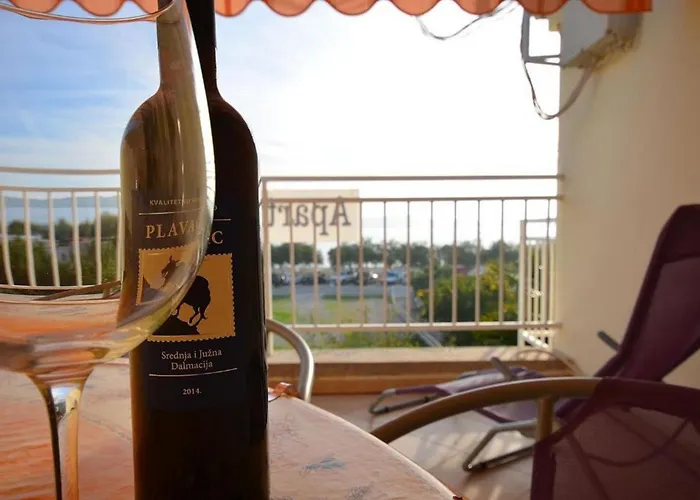 Beachfront Daire Srima