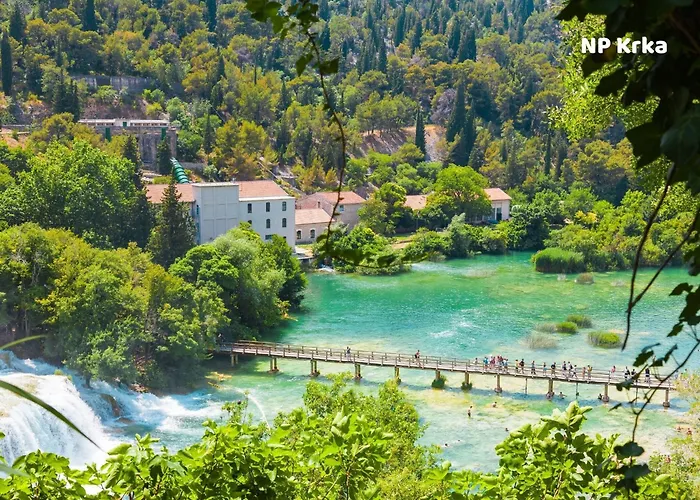 Daire Beachfront Srima